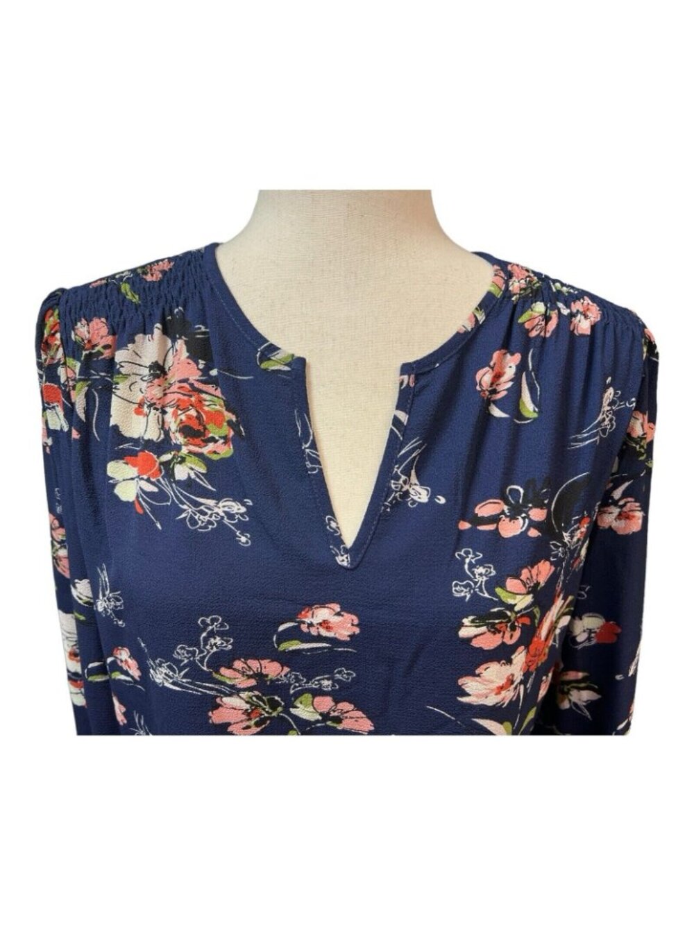 Fun2Fun Womens Floral Blouse~Size Small~Navy 3/4 Sleeve Top~NWOT~L12 10 - Picture 3 of 12
